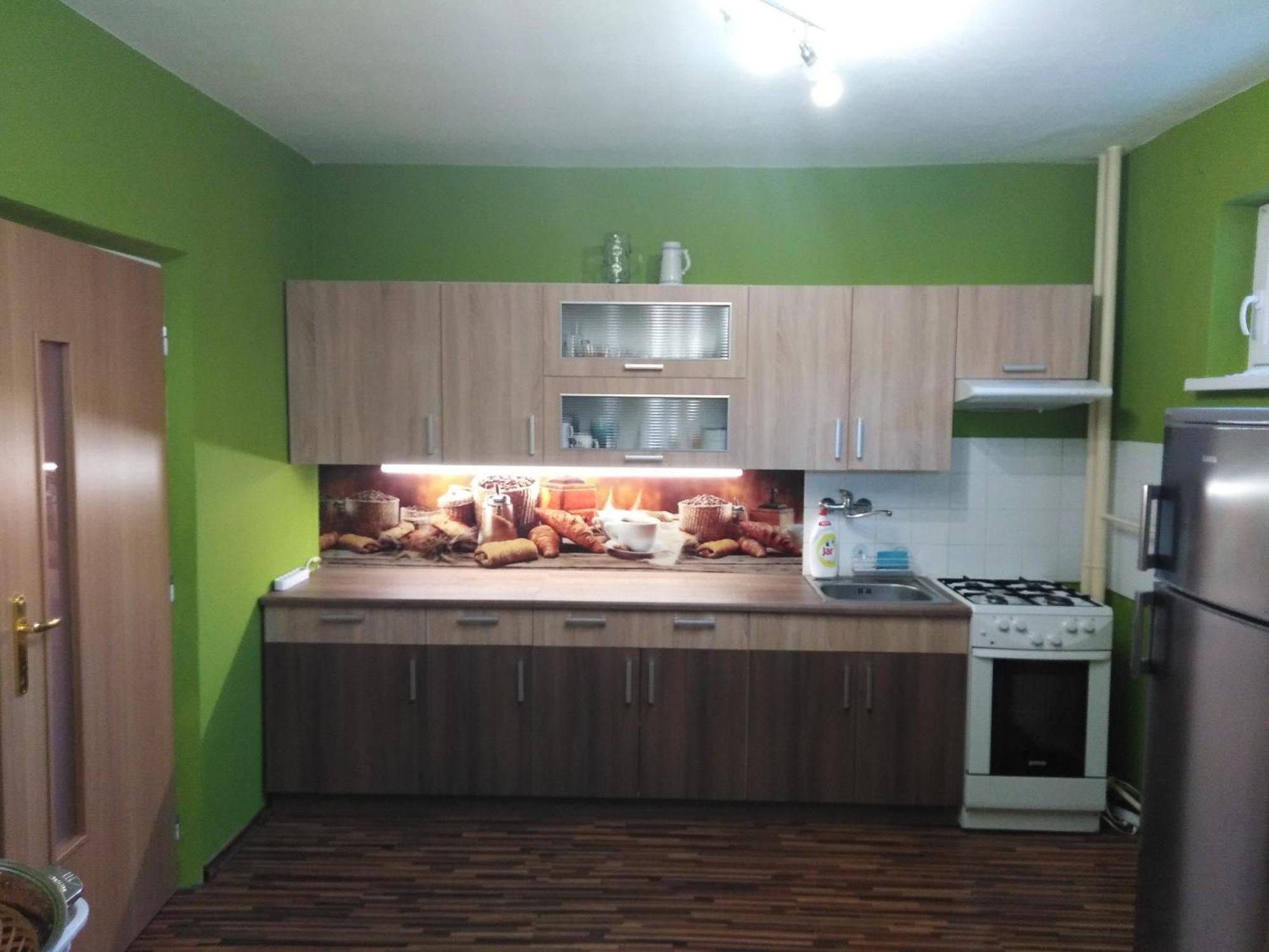 Housing Hella Apartment Nova Lesna Ngoại thất bức ảnh